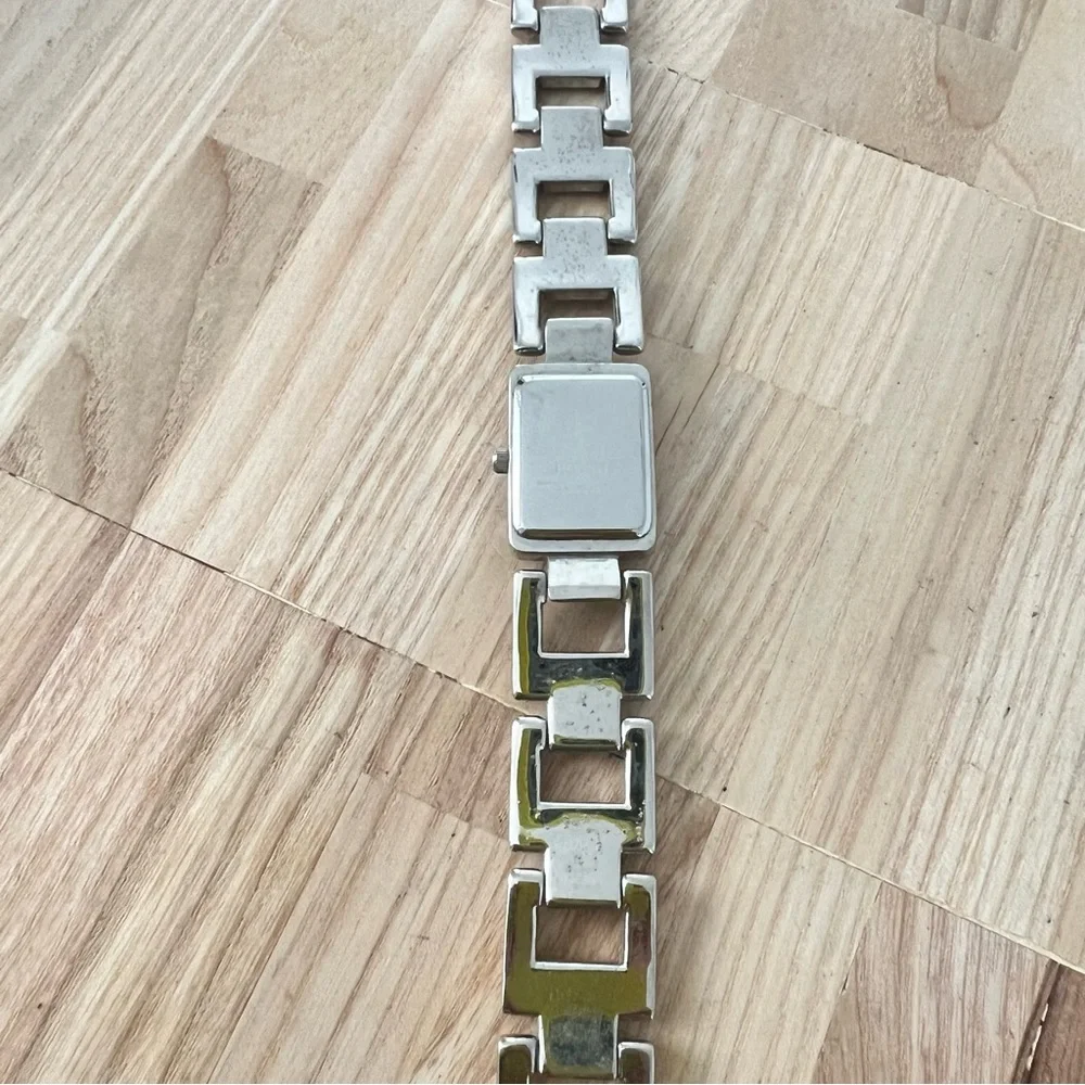 Fossil ladies rectangular black dial silver tone bracelet watch NEW BATTERY